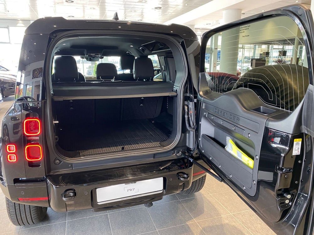 Land Rover Defender usata a Firenze (17)
