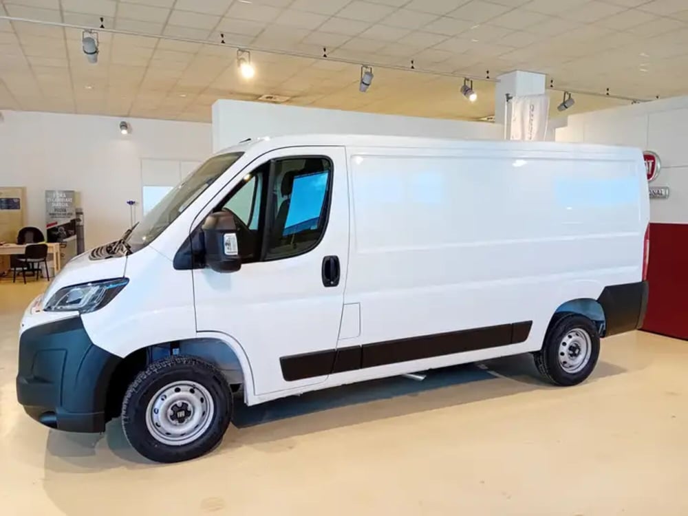 Fiat Ducato Furgone nuova a Milano (2)