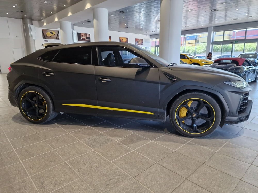 Lamborghini Urus usata a Firenze (5)