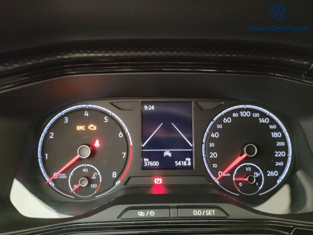 Volkswagen T-Cross usata a Varese (13)
