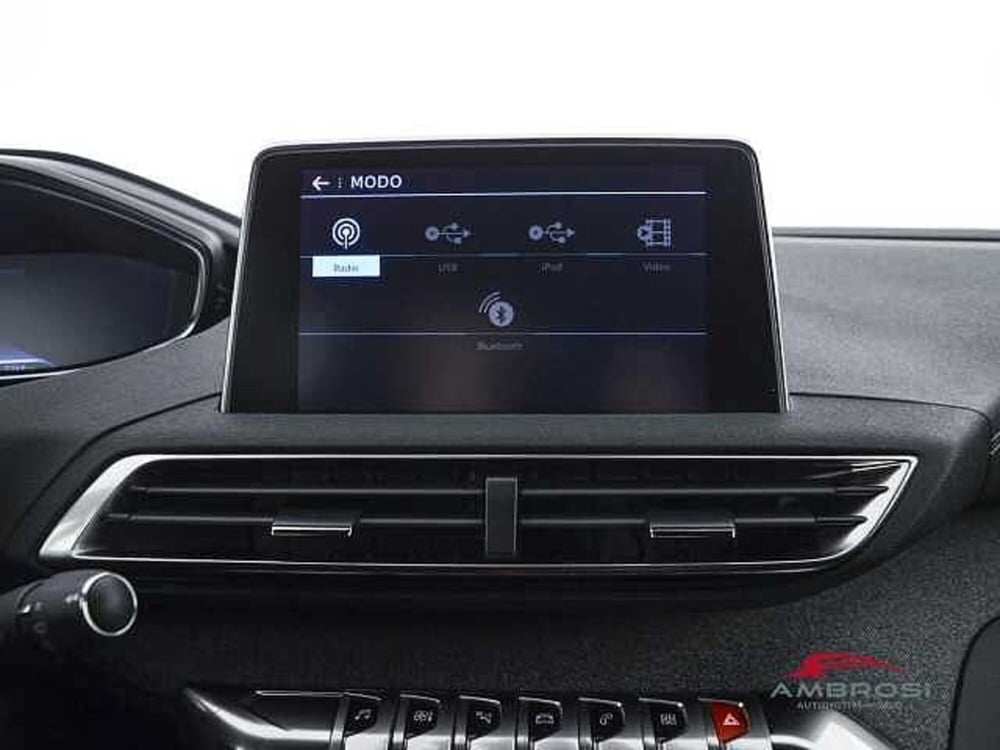 Peugeot 3008 usata a Perugia (14)
