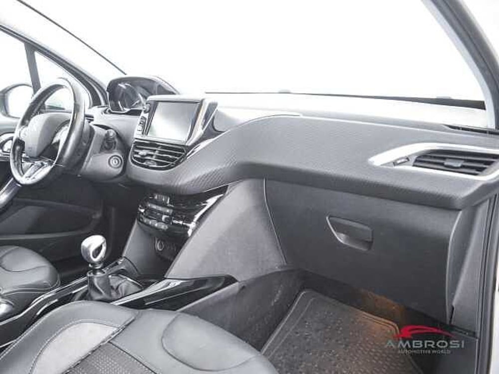 Peugeot 2008 usata a Perugia (12)