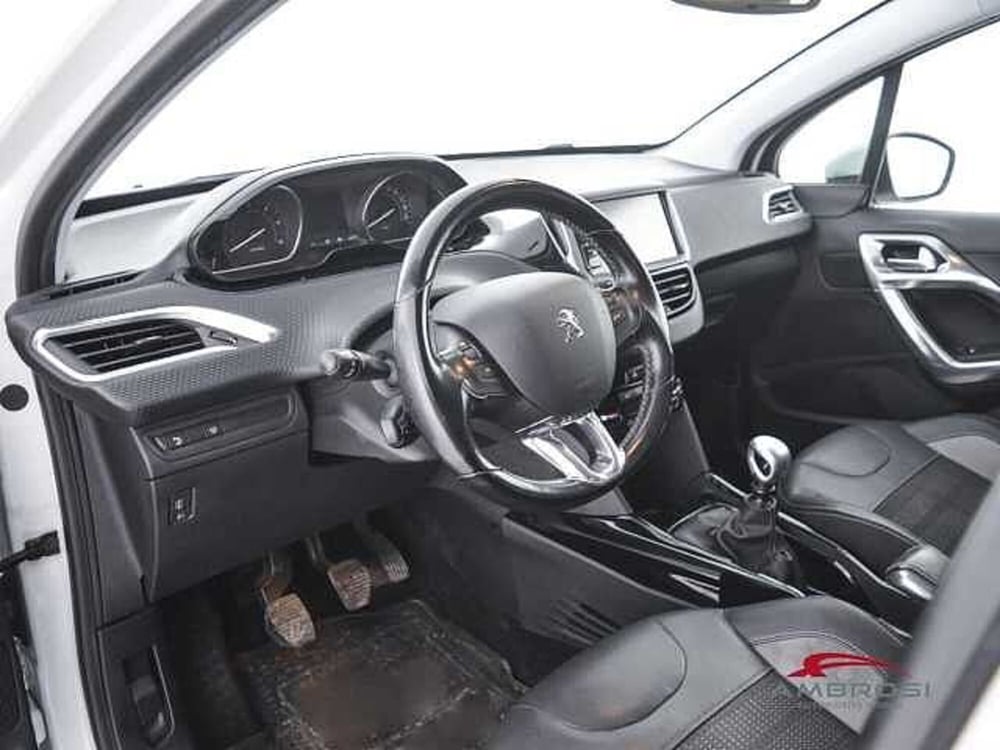 Peugeot 2008 usata a Perugia (8)