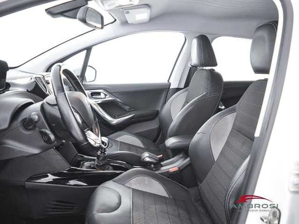 Peugeot 2008 usata a Perugia (9)
