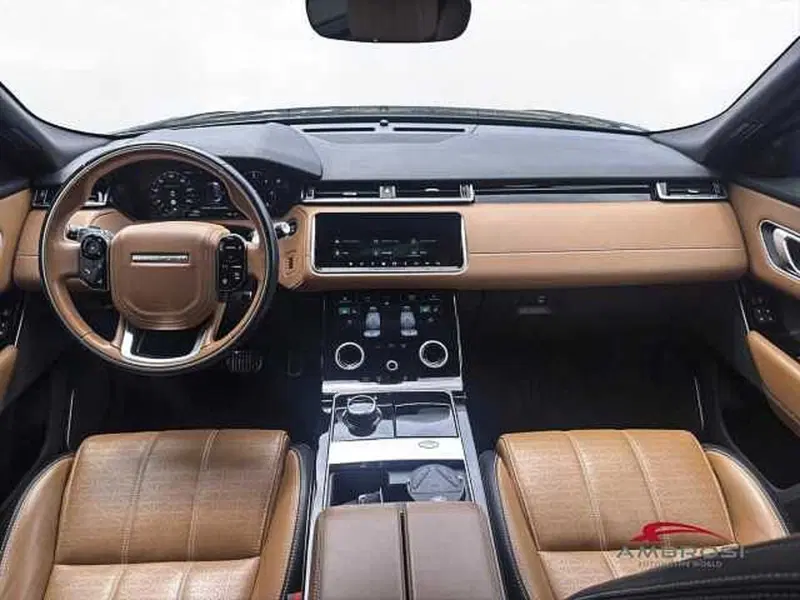 Land Rover Range Rover Velar usata a Viterbo (11)