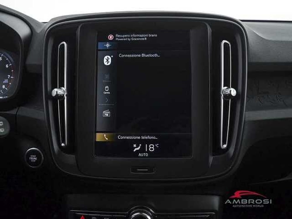 Volvo XC40 usata a Viterbo (16)