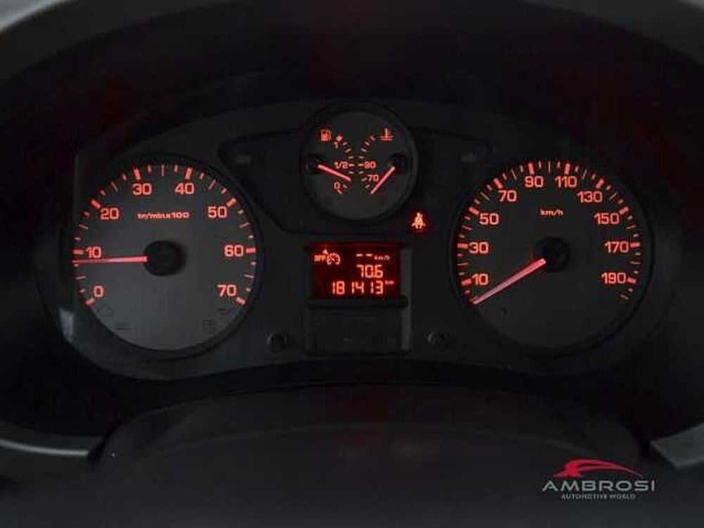 Citroen Berlingo usata a Viterbo (13)