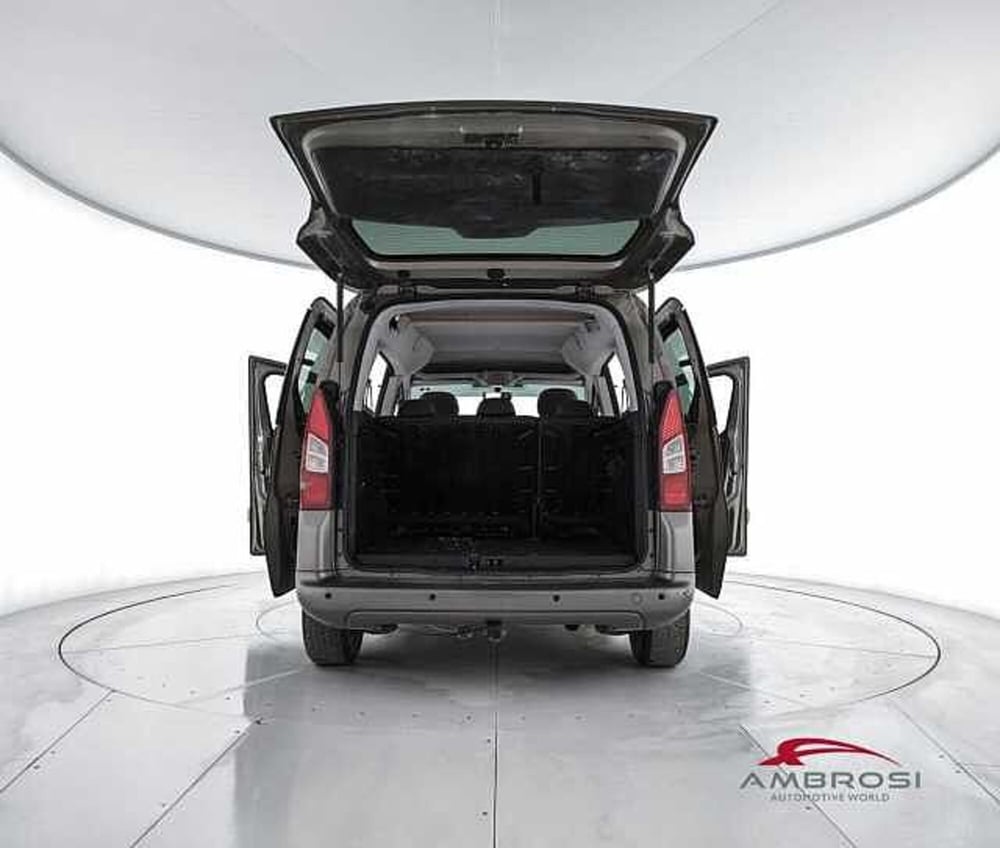 Citroen Berlingo usata a Viterbo (7)