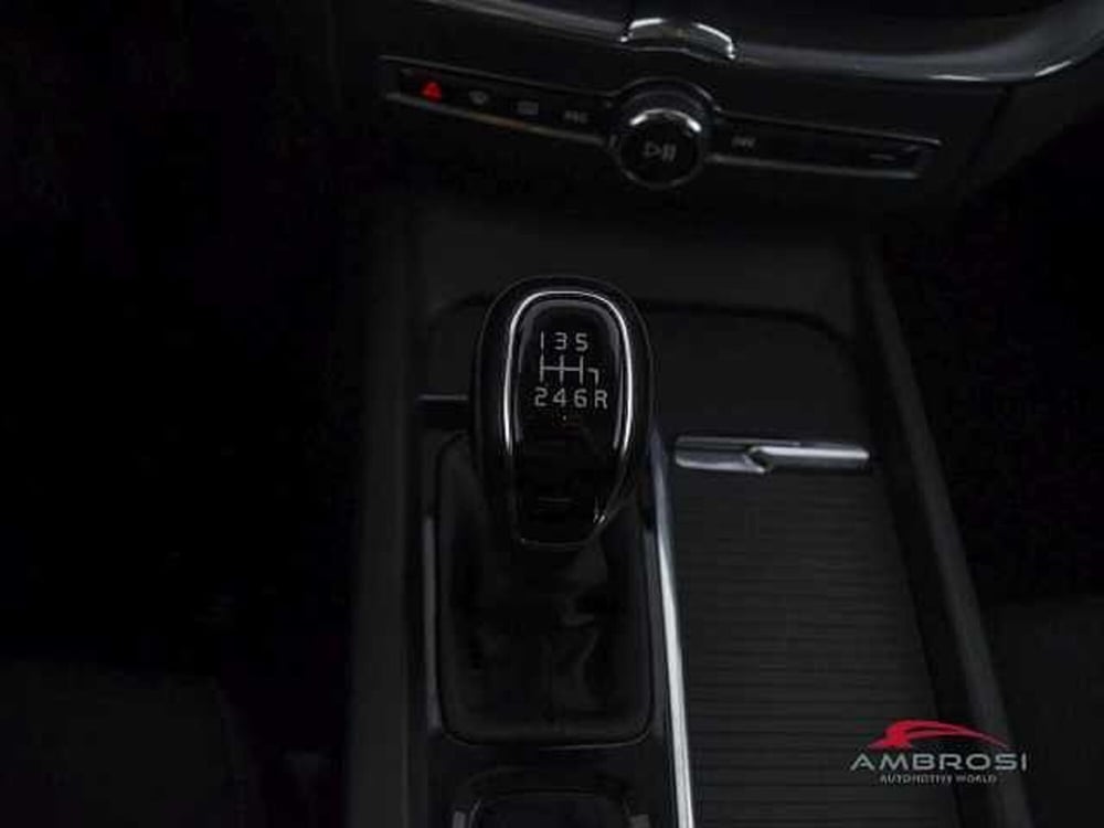 Volvo XC60 usata a Viterbo (20)