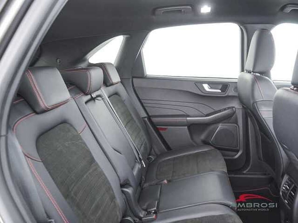 Ford Kuga usata a Viterbo (11)