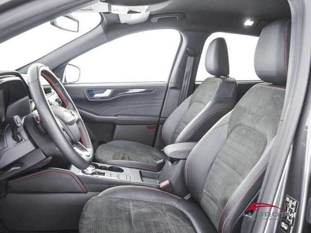 Ford Kuga usata a Viterbo (9)