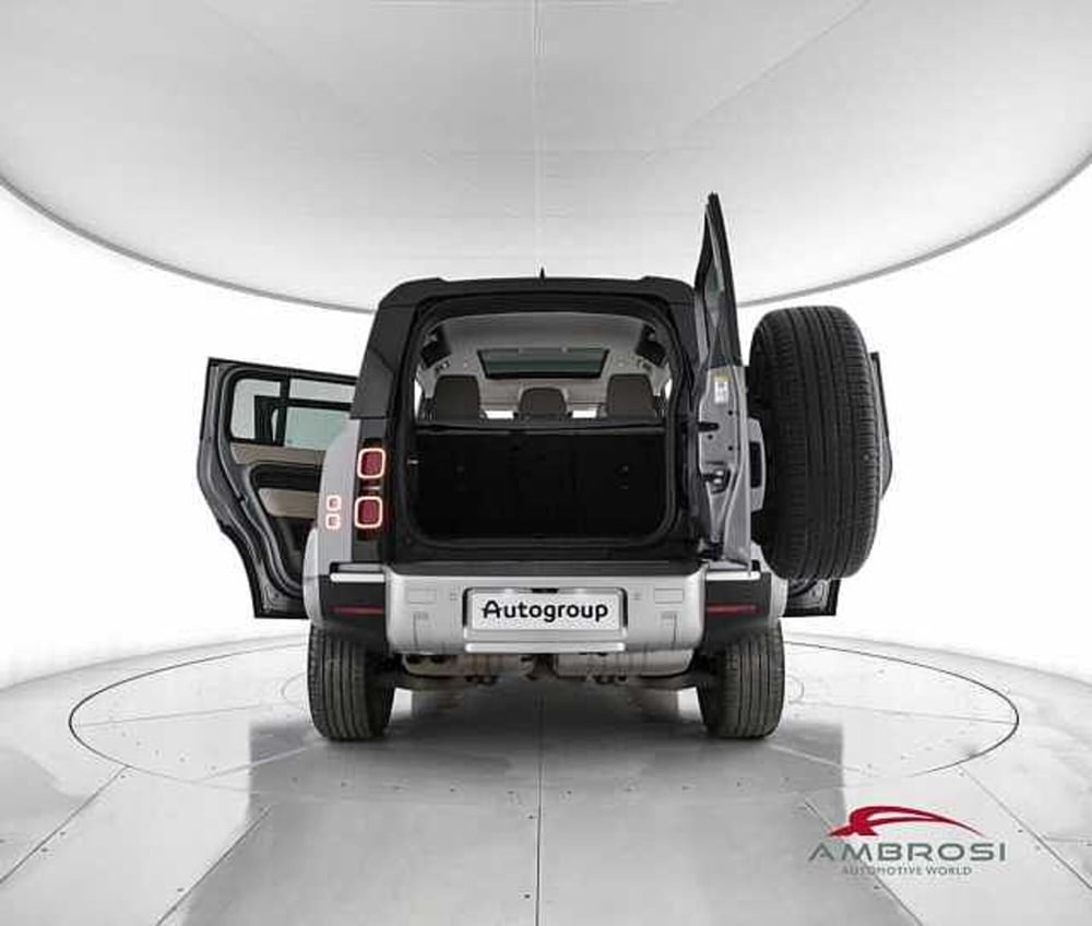 Land Rover Defender usata a Viterbo (7)