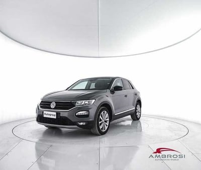 Volkswagen T-Roc 1.6 TDI SCR Advanced BlueMotion Technology del 2019 usata a Viterbo