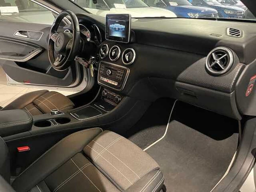 Mercedes-Benz Classe A usata a Genova (10)