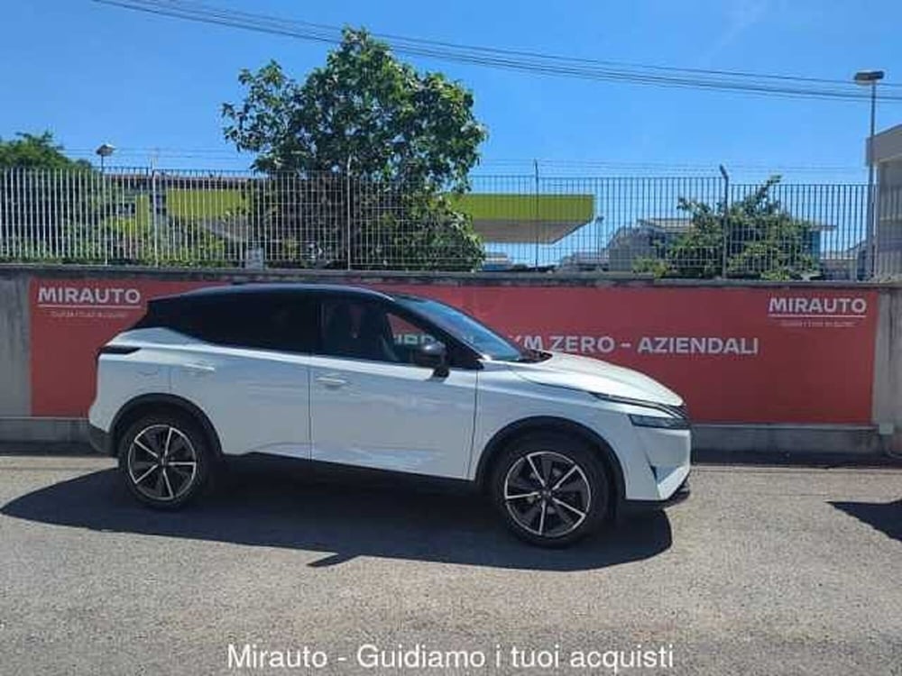 Nissan Qashqai usata a Roma