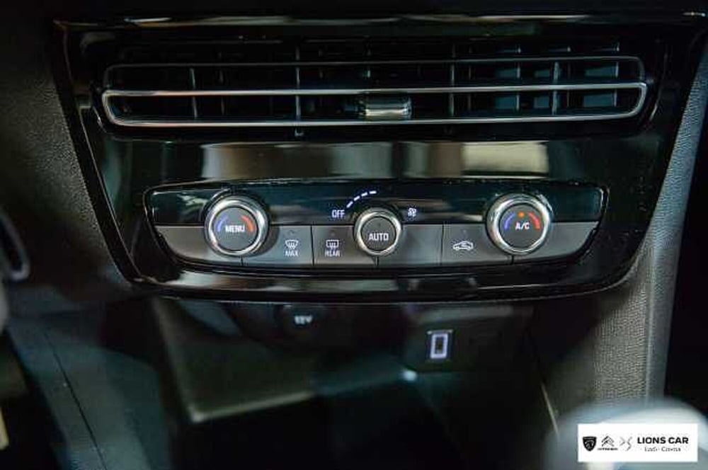 Opel Mokka nuova a Lodi (19)