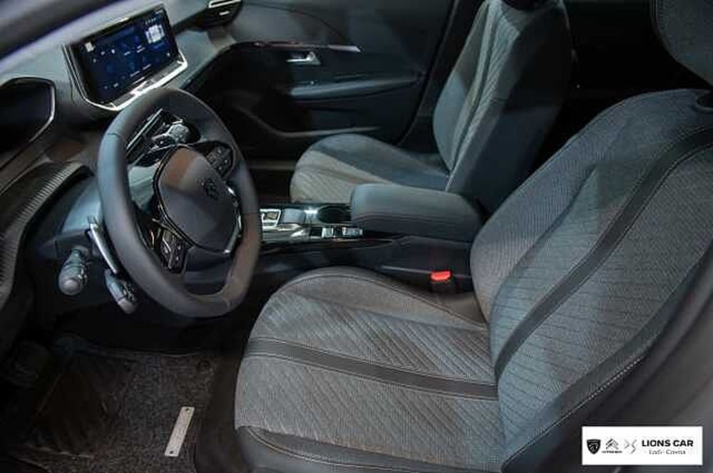 Peugeot 208 nuova a Lodi (10)