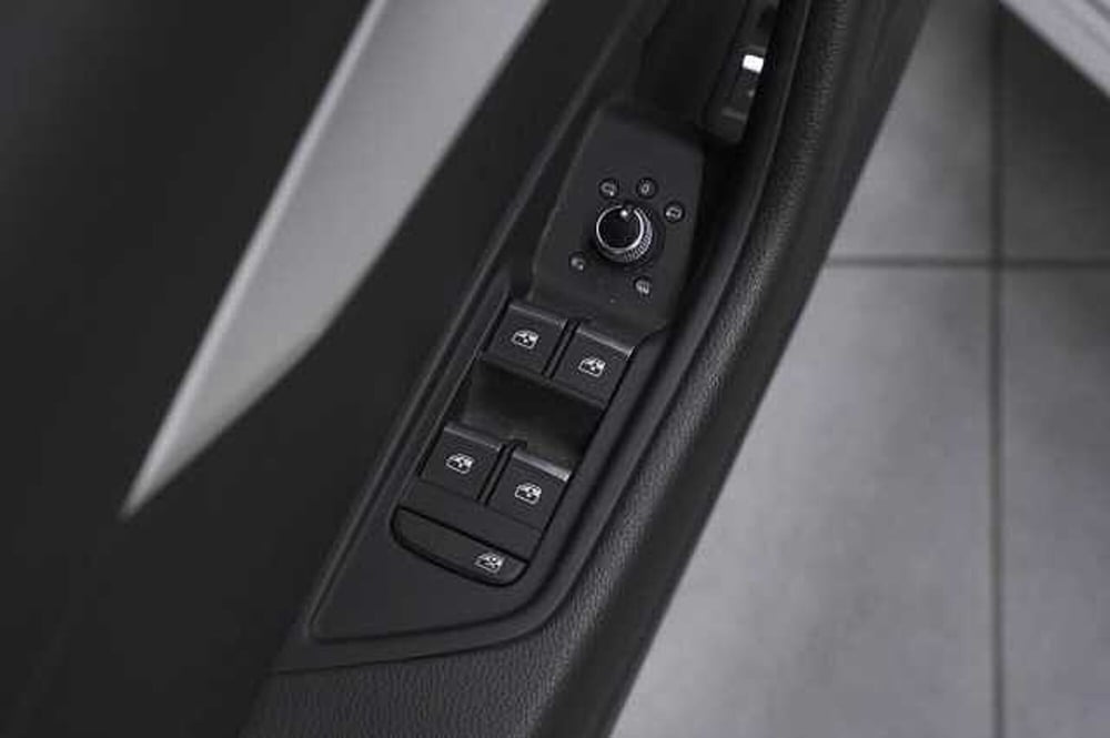 Audi A4 Avant usata a Como (16)