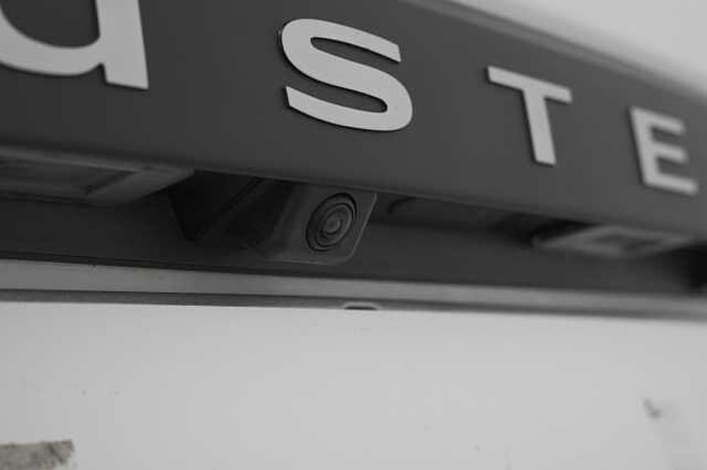 Dacia Duster usata a Como (14)