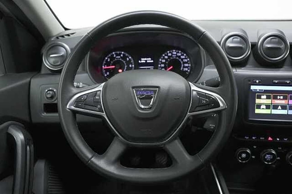 Dacia Duster usata a Como (5)