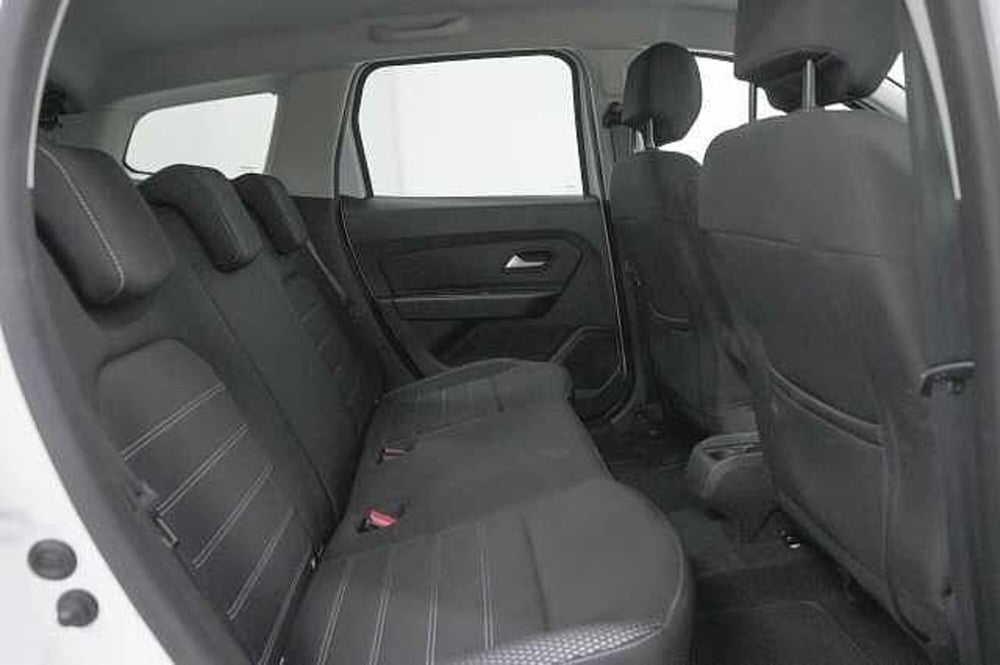 Dacia Duster usata a Como (8)