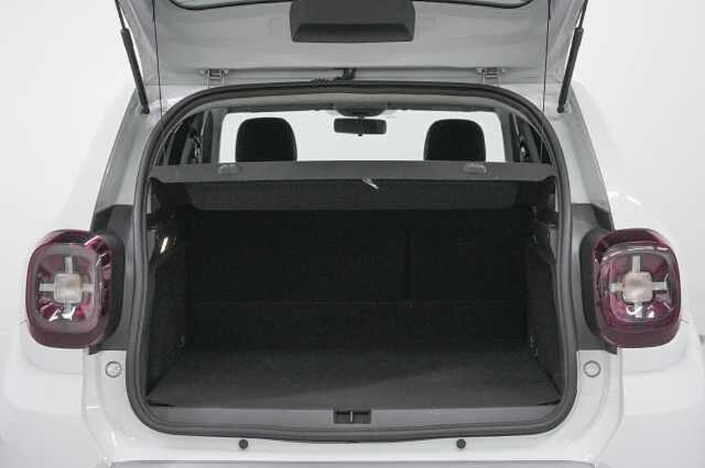 Dacia Duster usata a Como (9)