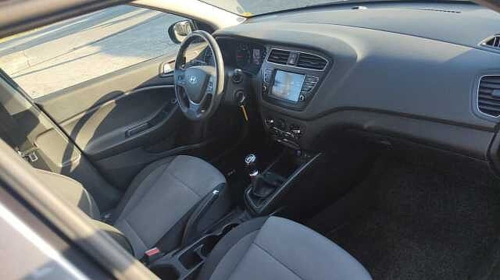 Hyundai i20 usata a Firenze (11)