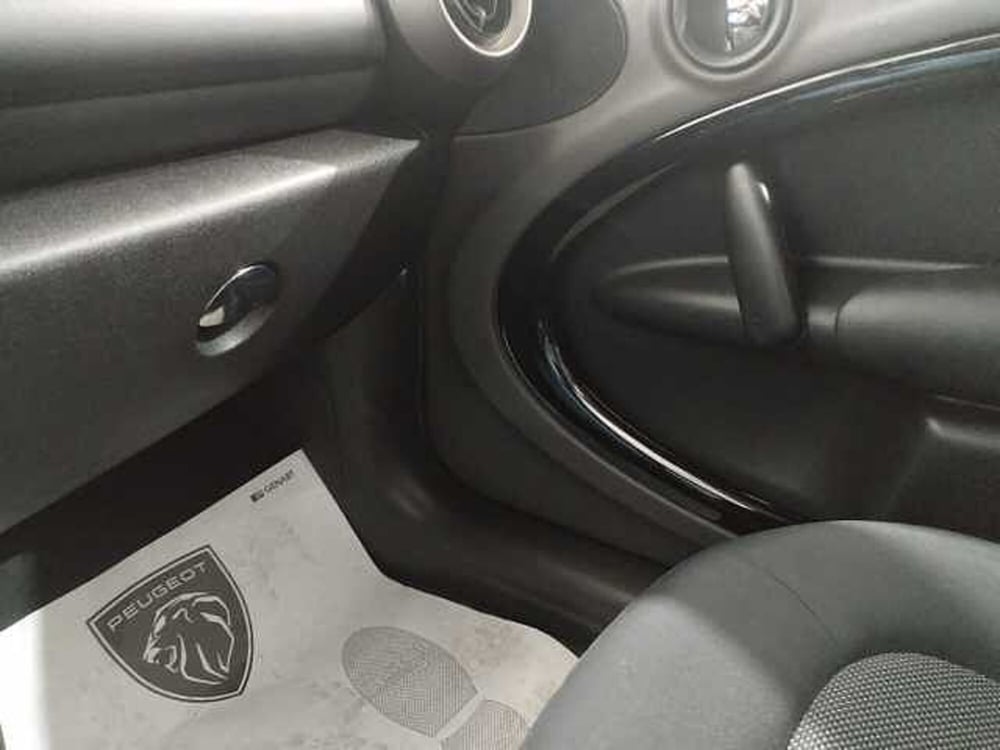 MINI Mini Countryman usata a Lecce (12)