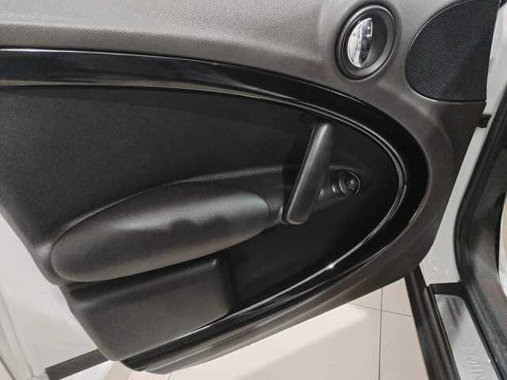 MINI Mini Countryman usata a Lecce (4)