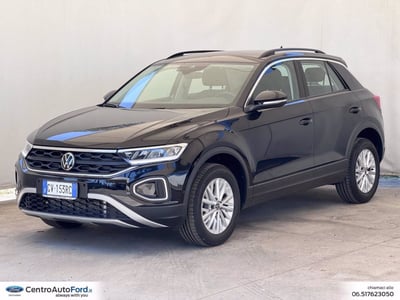 Volkswagen T-Roc 2.0 tdi Life 150cv dsg del 2024 usata a Albano Laziale