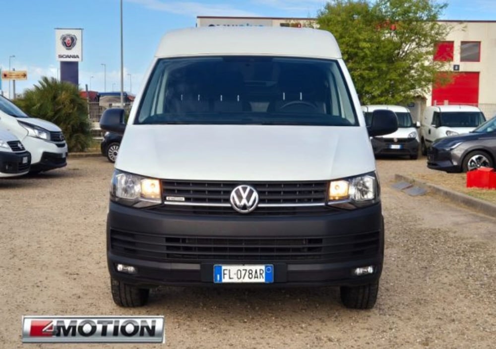 Volkswagen Veicoli Commerciali Transporter Furgone usata a Oristano (10)