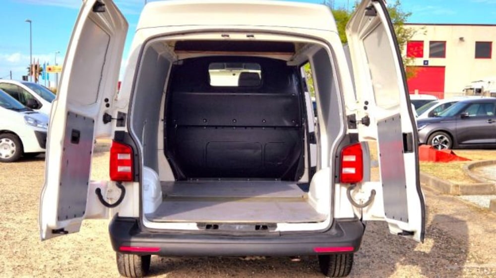 Volkswagen Veicoli Commerciali Transporter Furgone usata a Oristano (13)