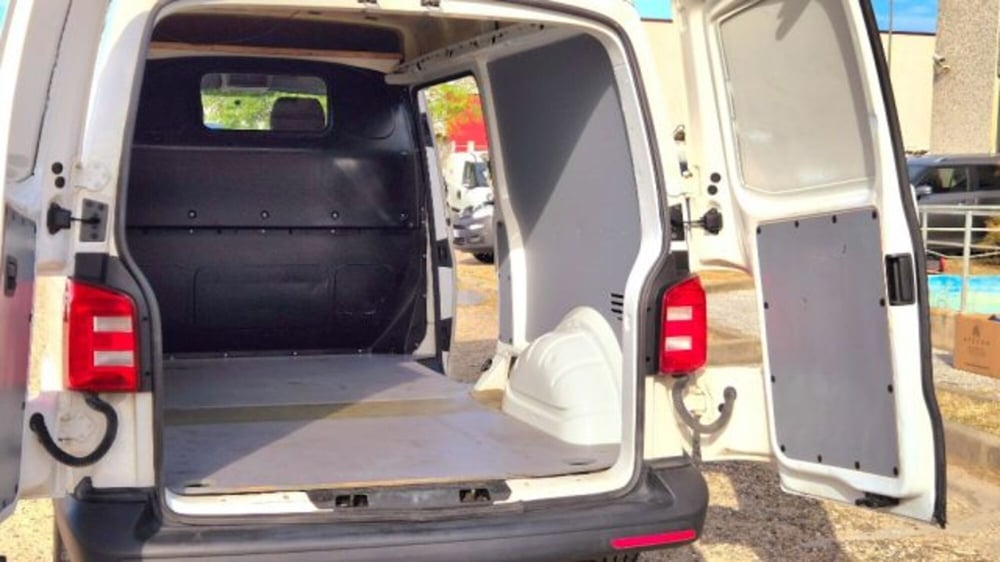 Volkswagen Veicoli Commerciali Transporter Furgone usata a Oristano (14)