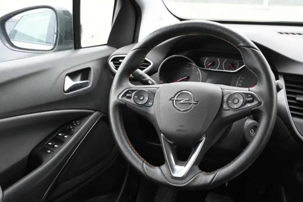 Opel Crossland X usata a Torino (17)
