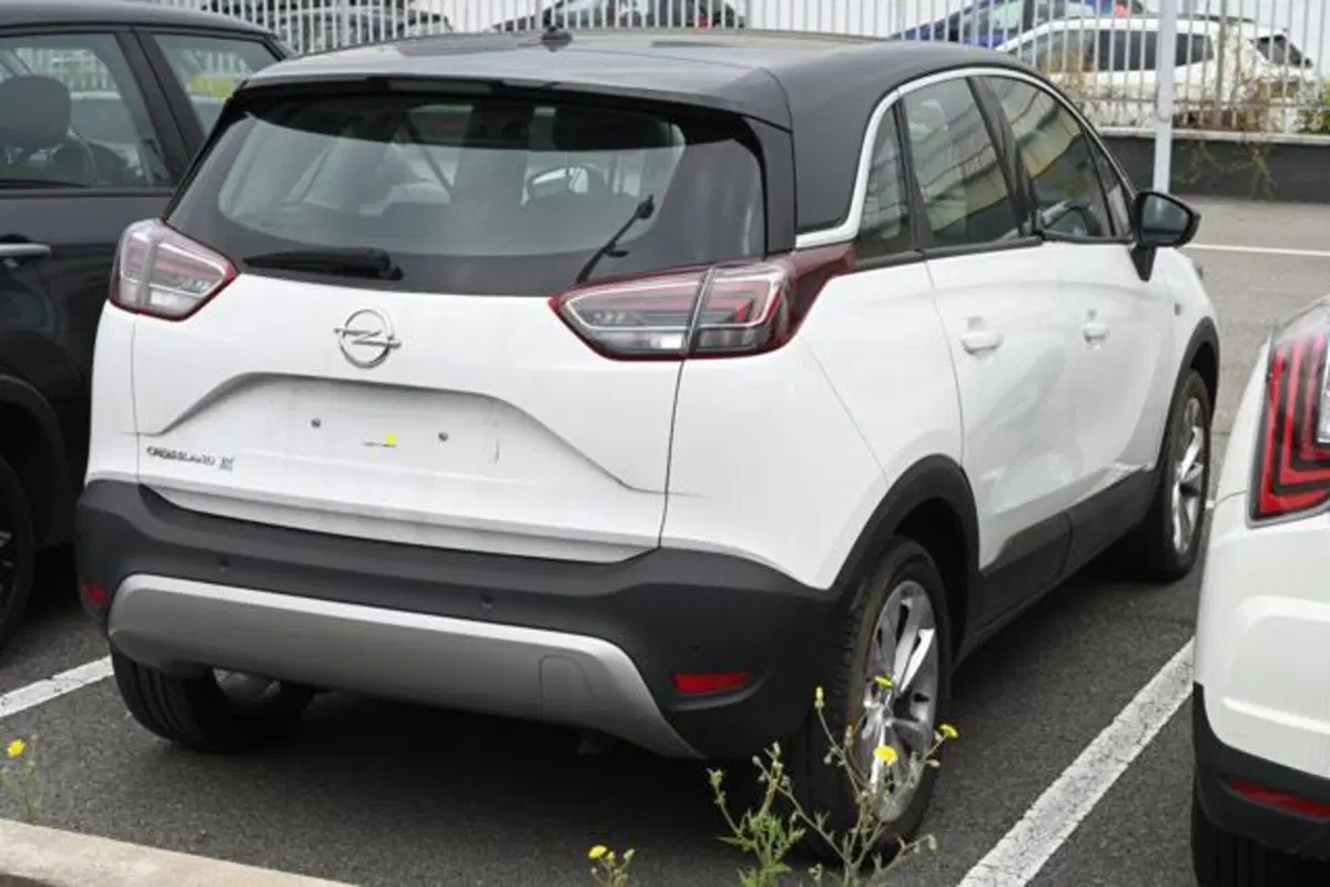 Opel Crossland X usata a Torino (4)