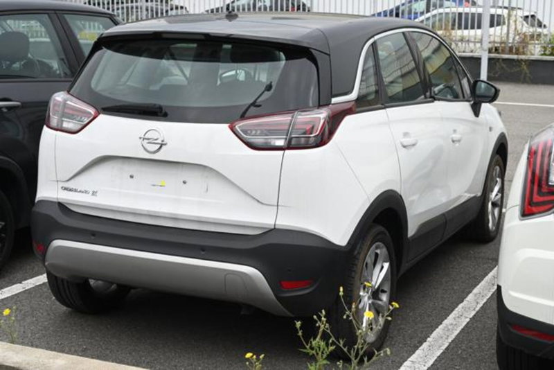 Opel Crossland X usata a Torino (4)