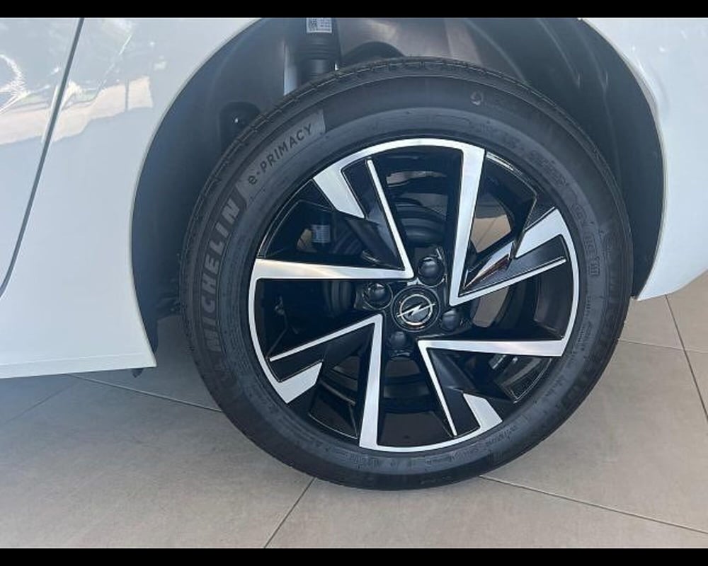 Opel Corsa nuova a Alessandria (12)