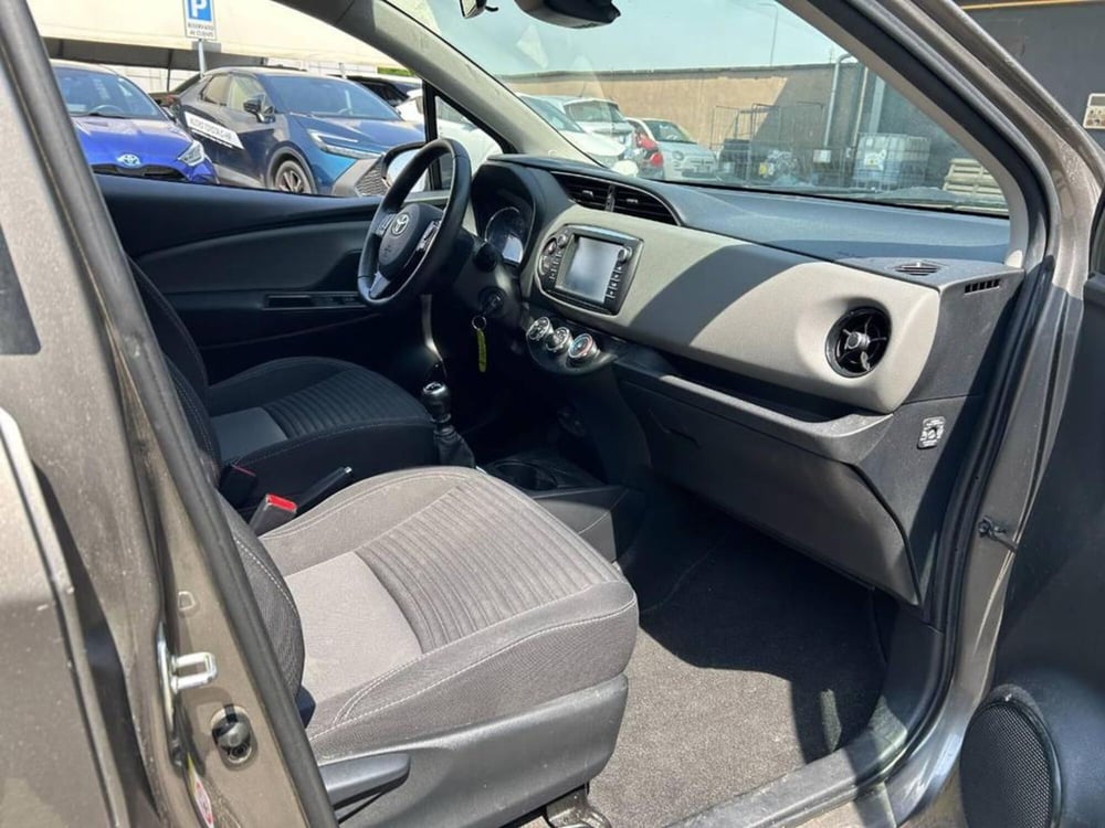 Toyota Yaris usata a Torino (12)