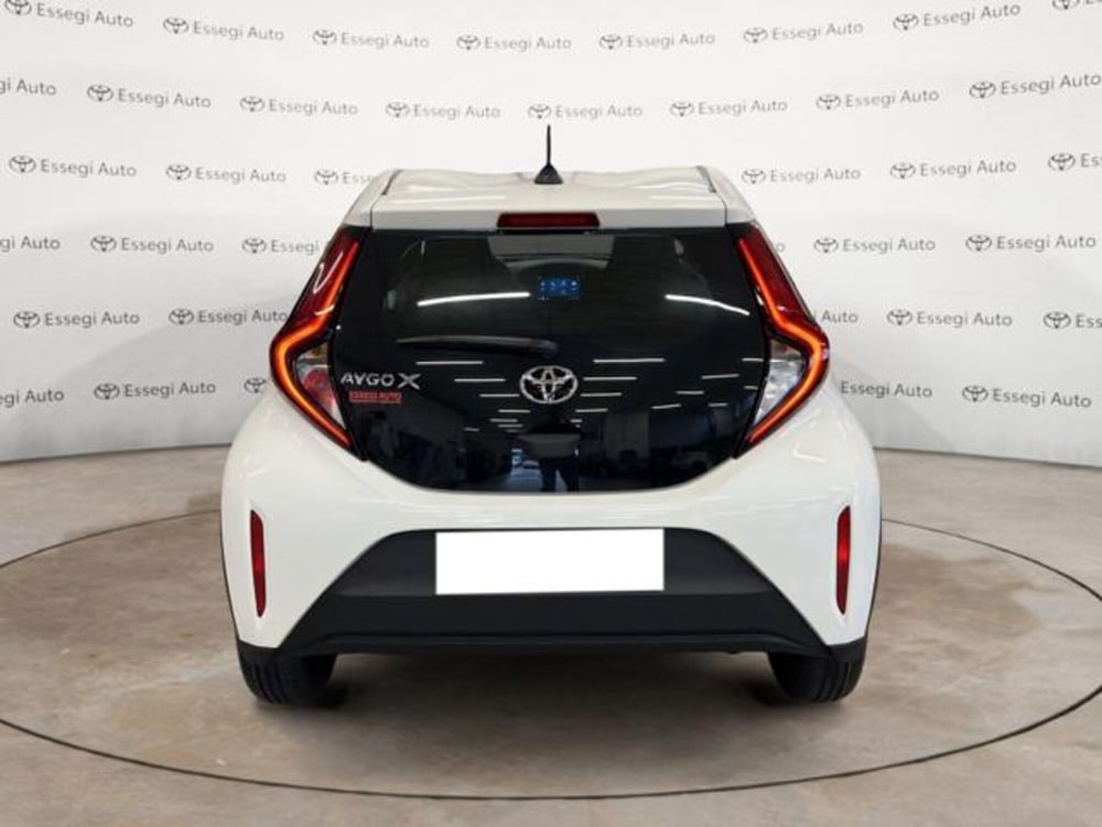 Toyota Aygo X nuova a Vercelli (3)