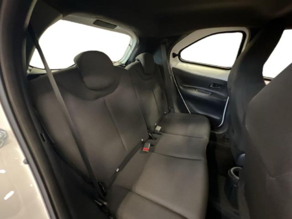 Toyota Aygo X nuova a Vercelli (7)