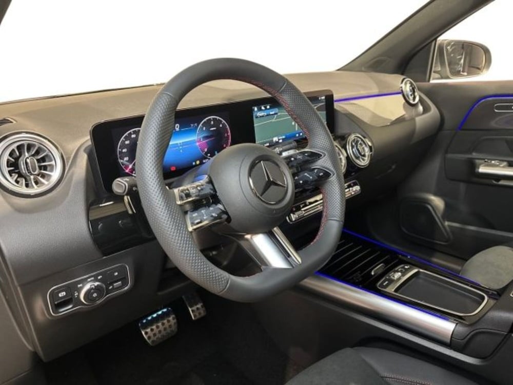 Mercedes-Benz GLA SUV nuova a Bologna (11)