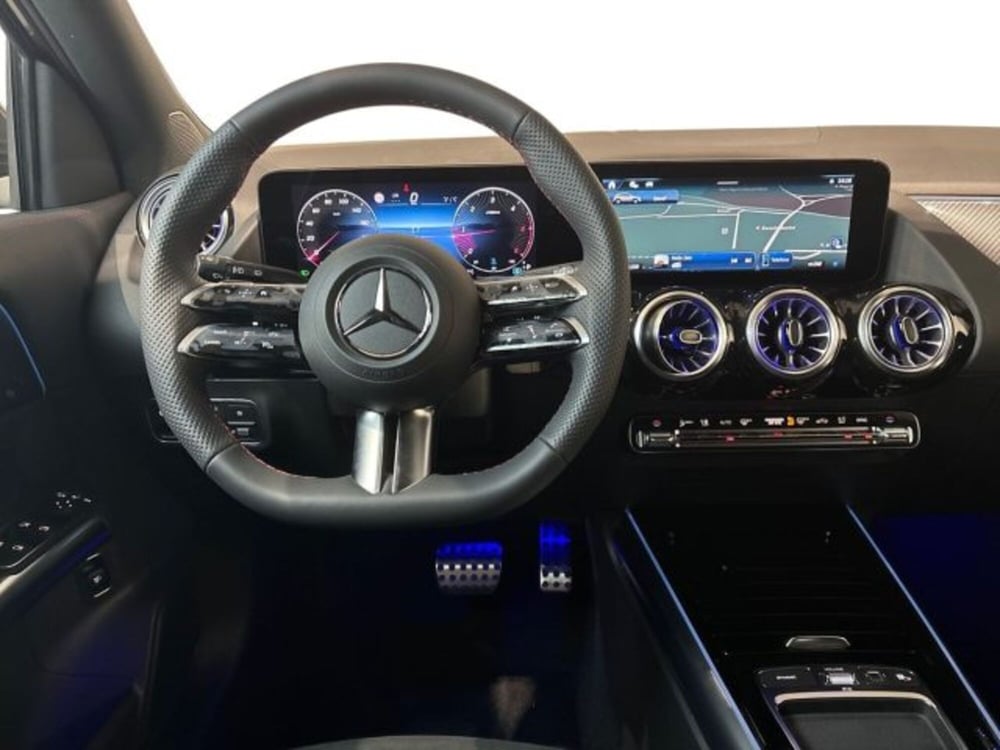 Mercedes-Benz GLA SUV nuova a Bologna (14)
