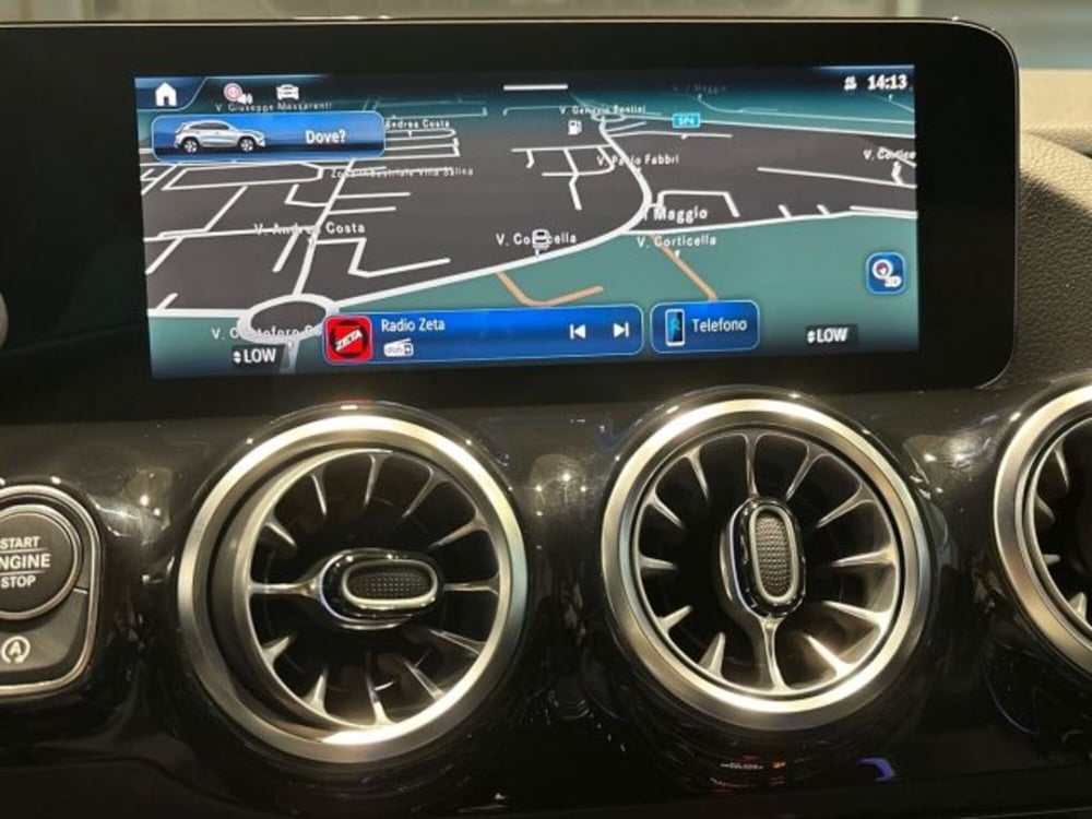 Mercedes-Benz GLA SUV nuova a Bologna (17)