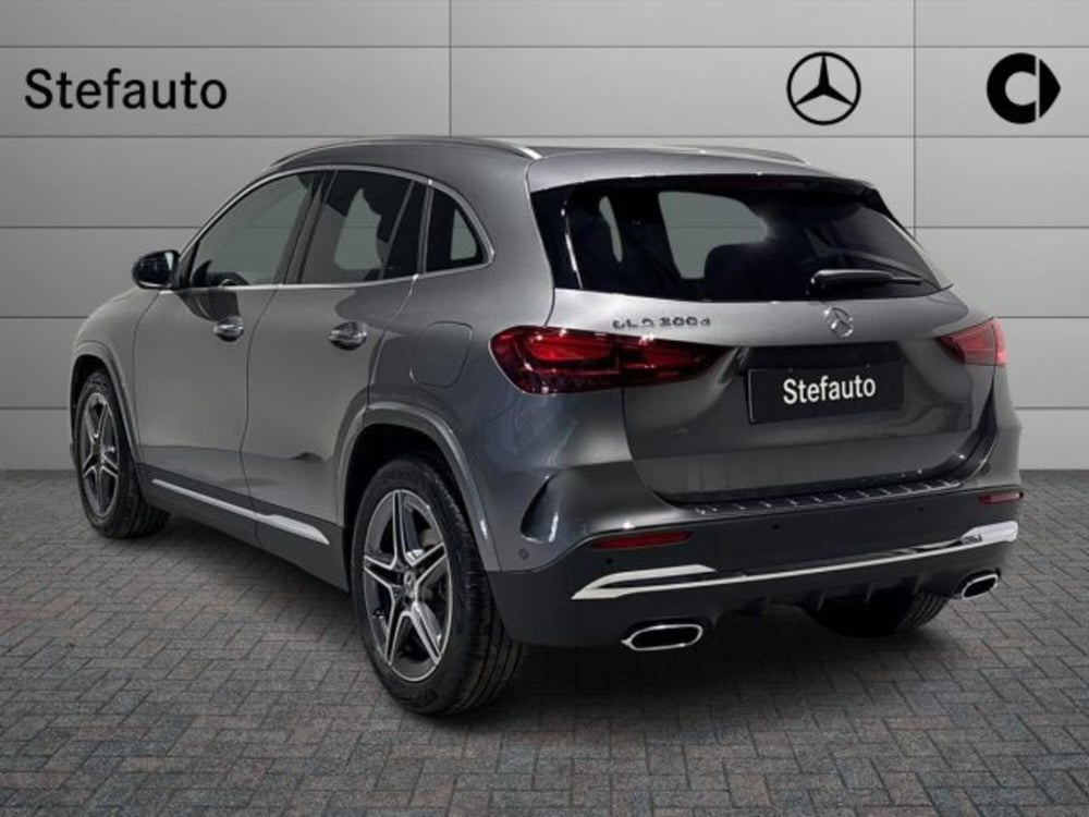 Mercedes-Benz GLA SUV nuova a Bologna (5)