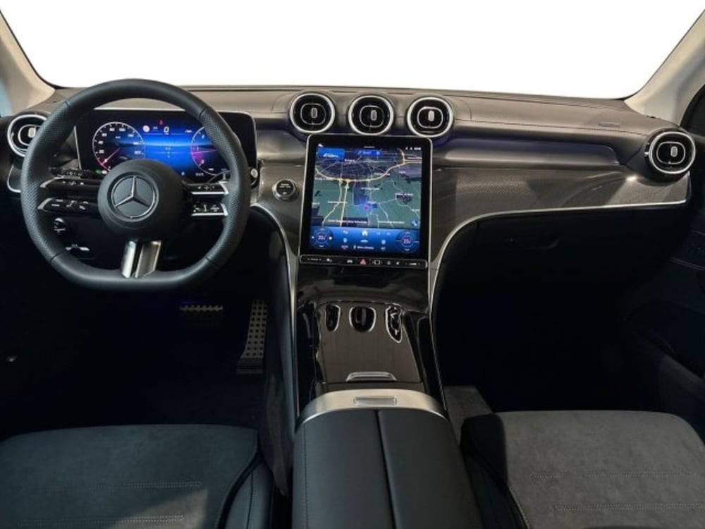 Mercedes-Benz GLC nuova a Bologna (13)
