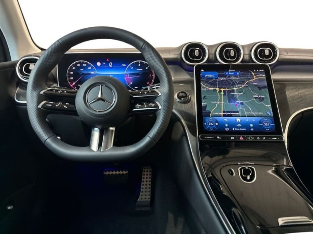 Mercedes-Benz GLC nuova a Bologna (14)