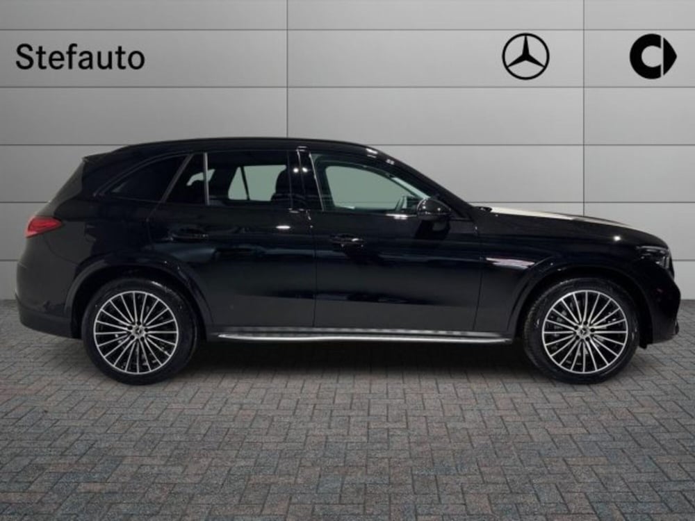 Mercedes-Benz GLC nuova a Bologna (2)