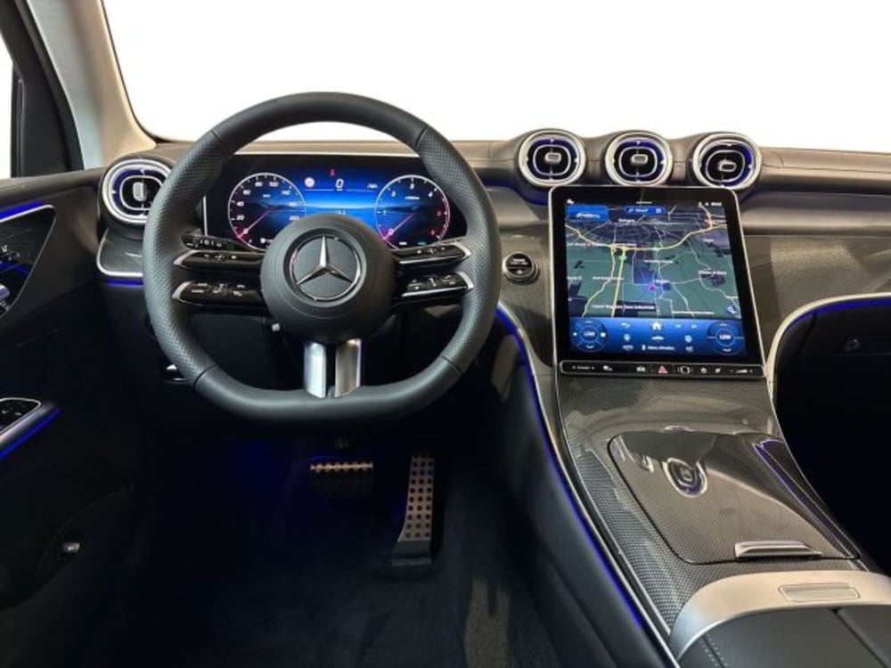 Mercedes-Benz GLC nuova a Bologna (14)