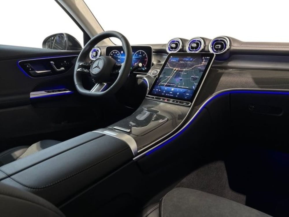 Mercedes-Benz GLC nuova a Bologna (15)