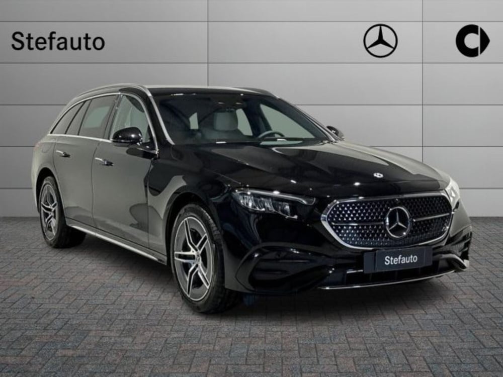 Mercedes-Benz Classe E Station Wagon nuova a Bologna